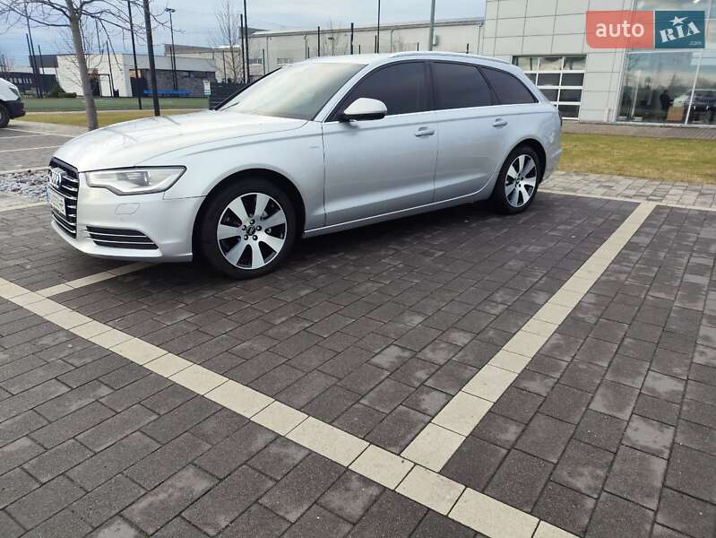 Універсал Audi A6 2012 в Мукачевому