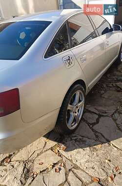 Седан Audi A6 2004 в Надворной
