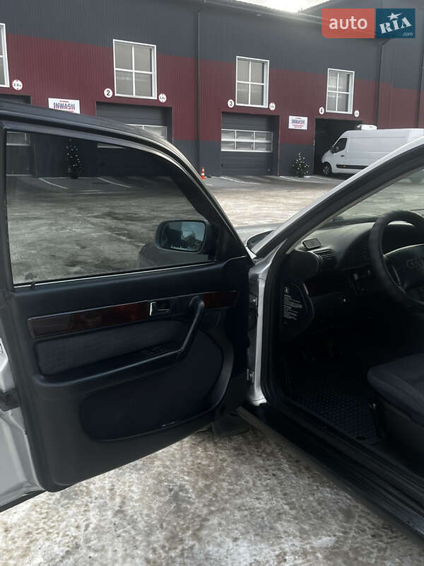 Універсал Audi A6 1996 в Дубні