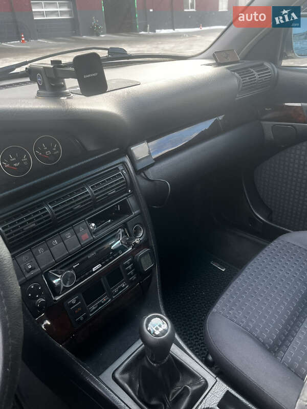 Універсал Audi A6 1996 в Дубні