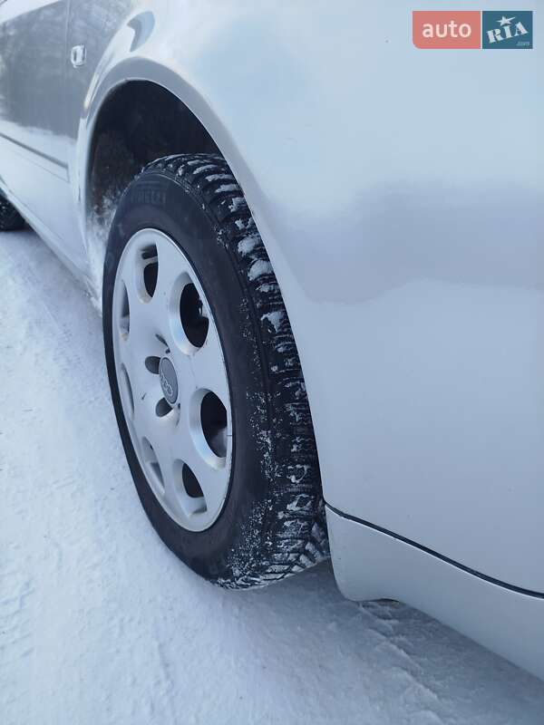 Седан Audi A6 1997 в Брацлаві