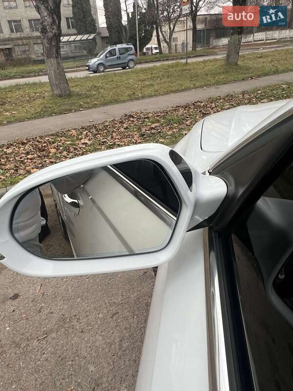 Седан Audi A6 2014 в Львові