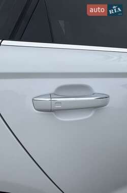 Седан Audi A6 2014 в Львове