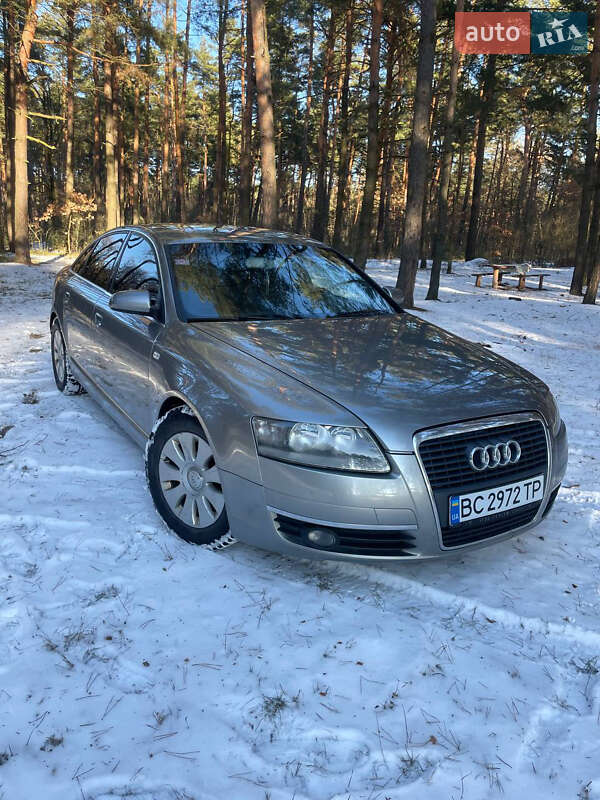 Седан Audi A6 2004 в Жовкве