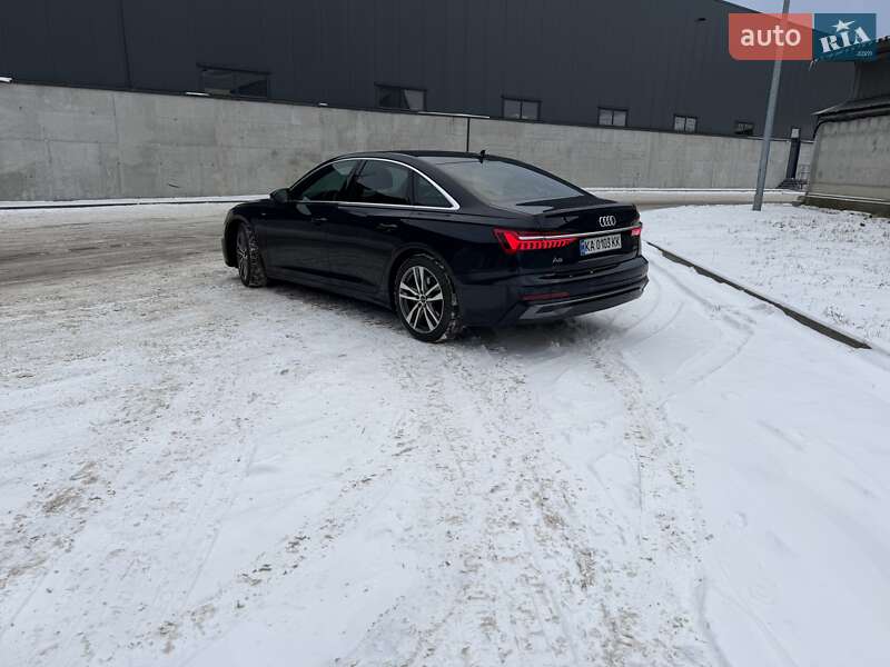 Седан Audi A6 2022 в Киеве