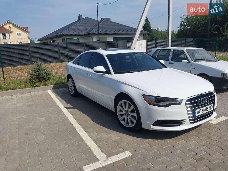 Седан Audi A6 2013 в Луцке