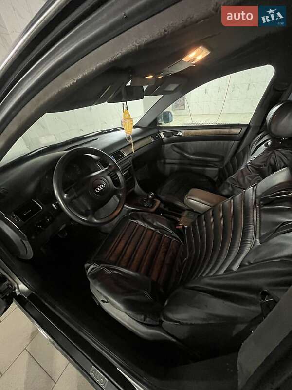 Универсал Audi A6 1999 в Мукачево