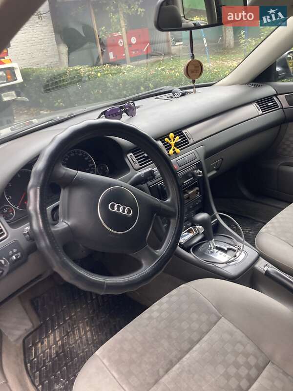 Audi A6 2004