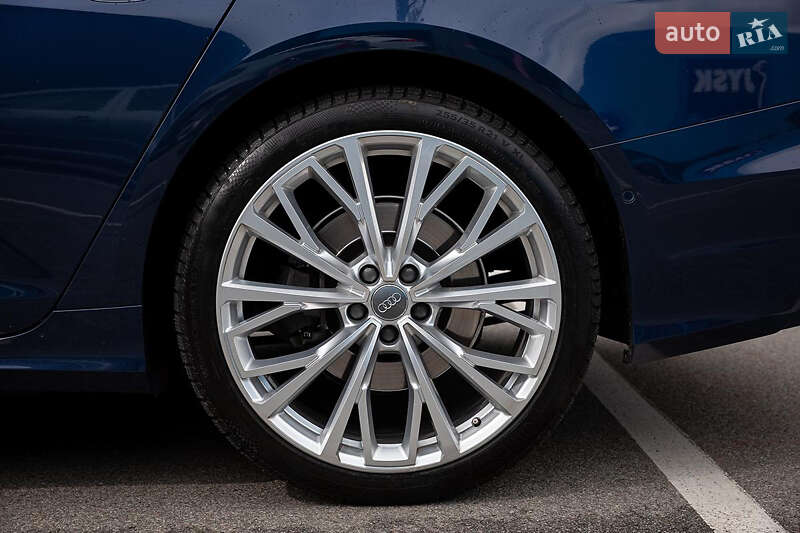 Универсал Audi A6 2019 в Киеве