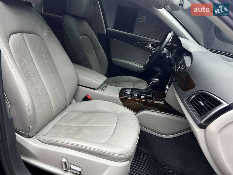 Седан Audi A6 2015 в Чернівцях
