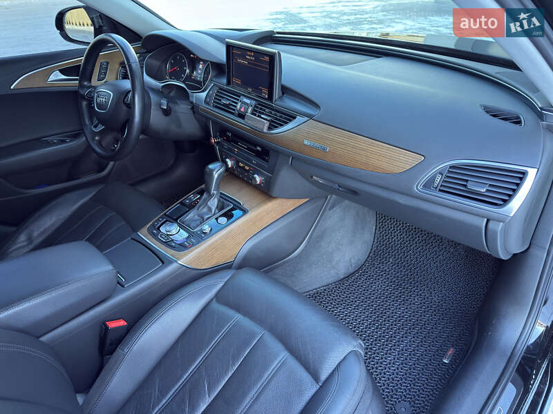 Седан Audi A6 2015 в Сарнах
