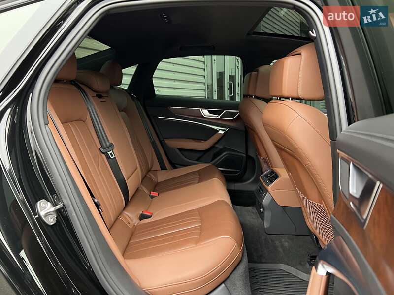 Седан Audi A6 2021 в Киеве