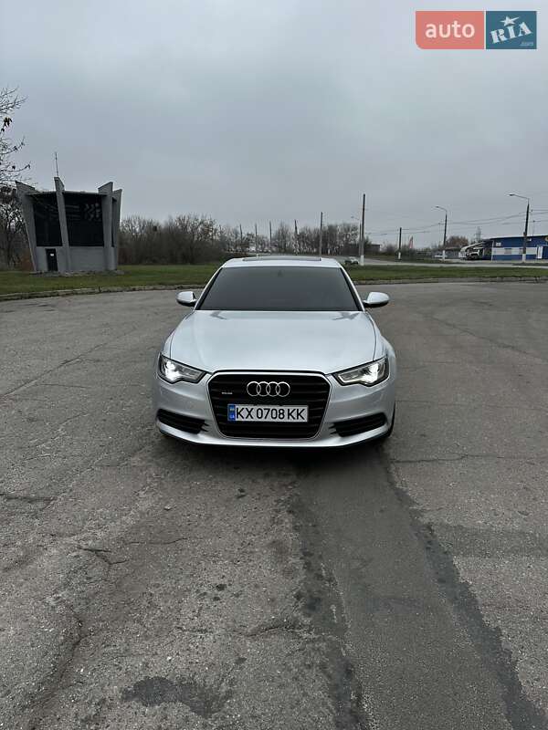 Седан Audi A6 2014 в Харькове