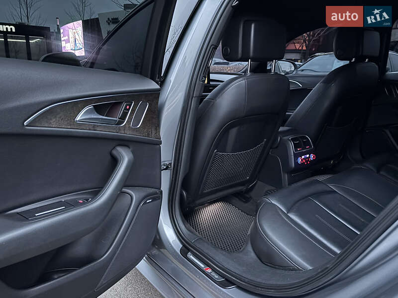 Седан Audi A6 2016 в Киеве