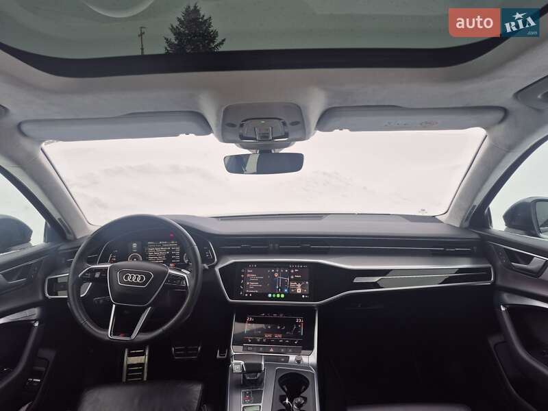 Седан Audi A6 2022 в Львове