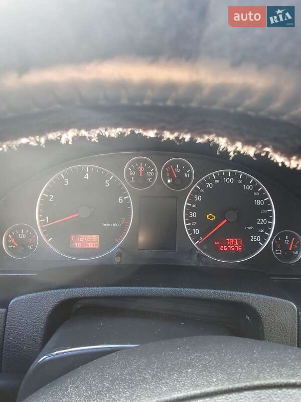 Седан Audi A6 2003 в Немирове