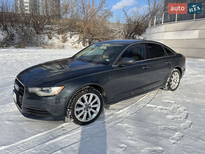 Седан Audi A6 2013 в Киеве
