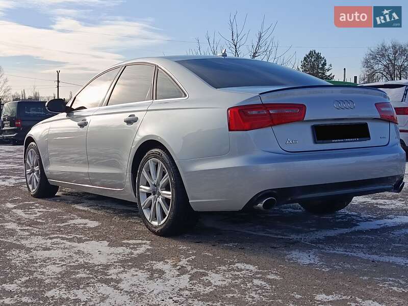 Седан Audi A6 2014 в Полтаве