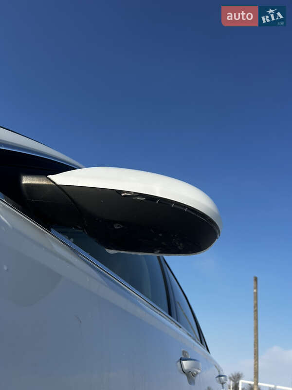 Седан Audi A6 2015 в Черновцах