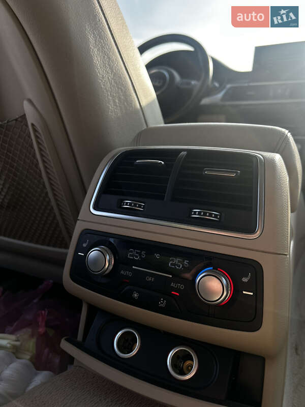 Седан Audi A6 2015 в Черновцах