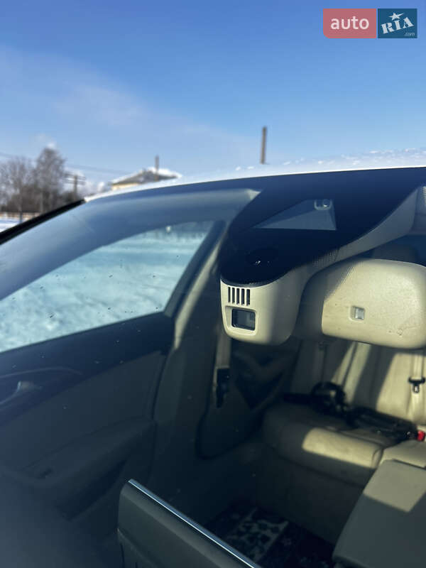 Седан Audi A6 2015 в Черновцах