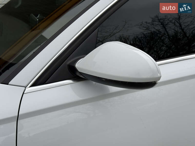 Седан Audi A6 2012 в Днепре