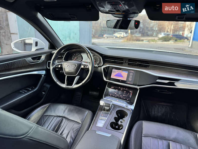 Седан Audi A6 2019 в Каменском