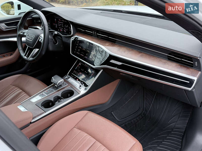 Седан Audi A6 2021 в Сумах