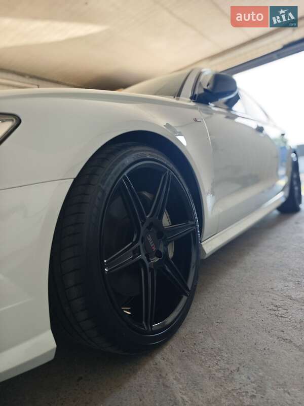 Седан Audi A6 2018 в Киеве