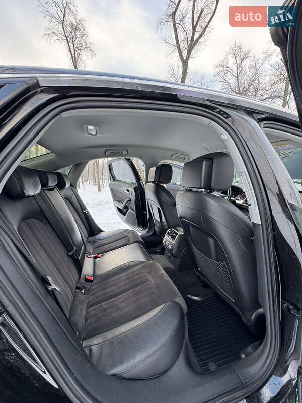 Седан Audi A6 2016 в Киеве