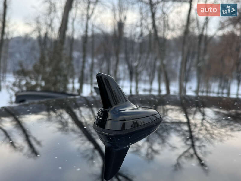 Седан Audi A6 2016 в Киеве