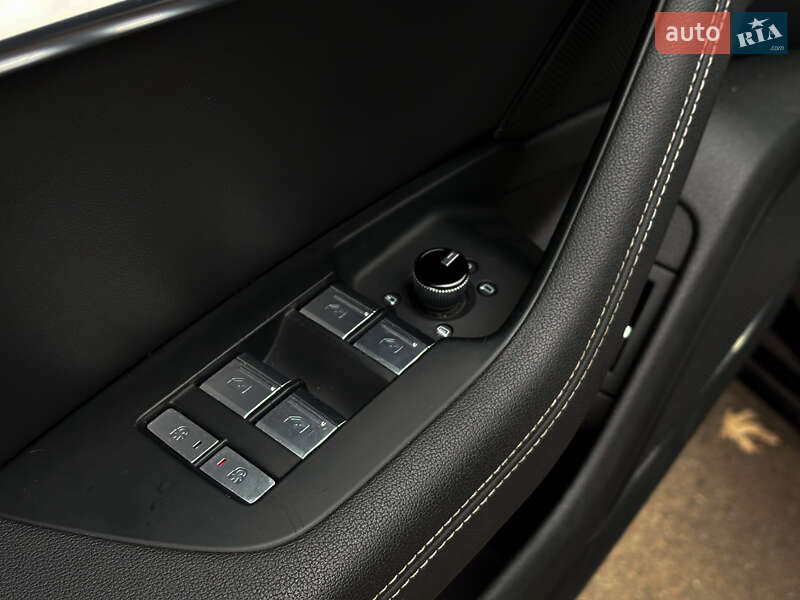 Седан Audi A6 2019 в Киеве