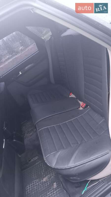 Седан Audi A6 1995 в Горохове