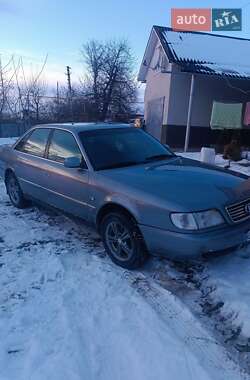 Седан Audi A6 1996 в Кельменцах