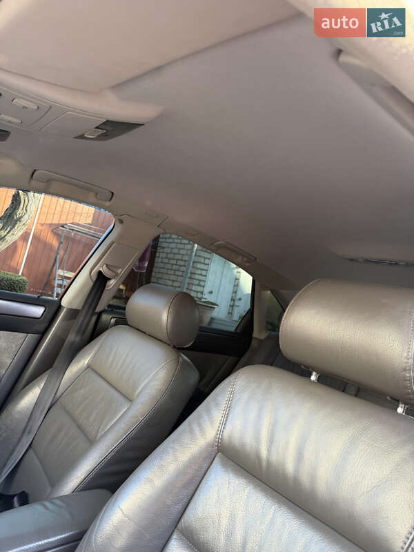 Седан Audi A6 2004 в Лиманці