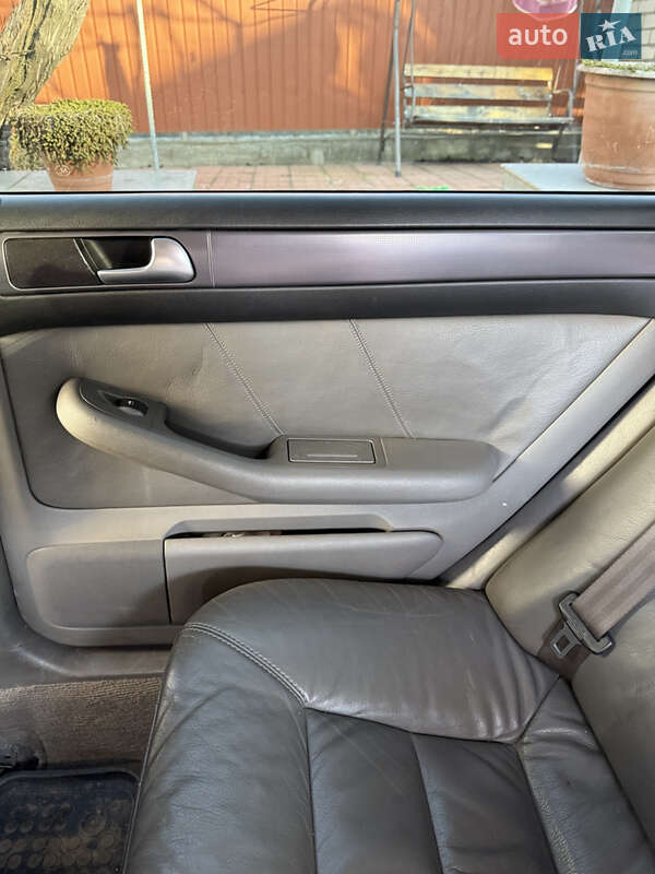 Седан Audi A6 2004 в Лиманці