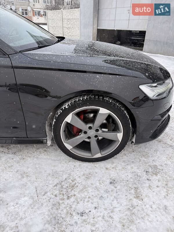 Седан Audi A6 2013 в Новой Водолаге