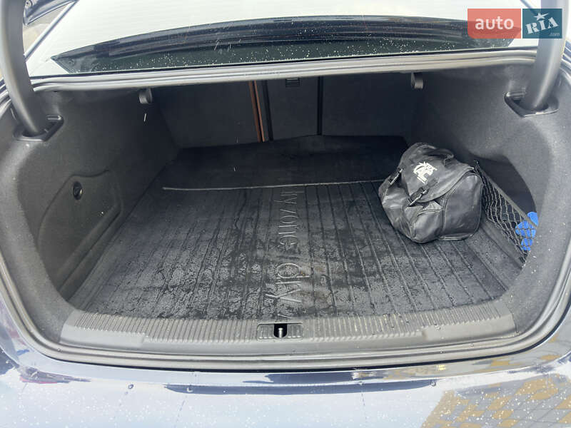 Седан Audi A6 2015 в Житомире