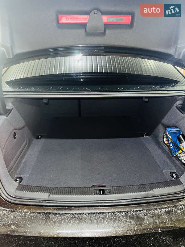 Седан Audi A6 2013 в Новой Водолаге