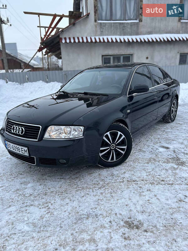 Седан Audi A6 2004 в Монастириській