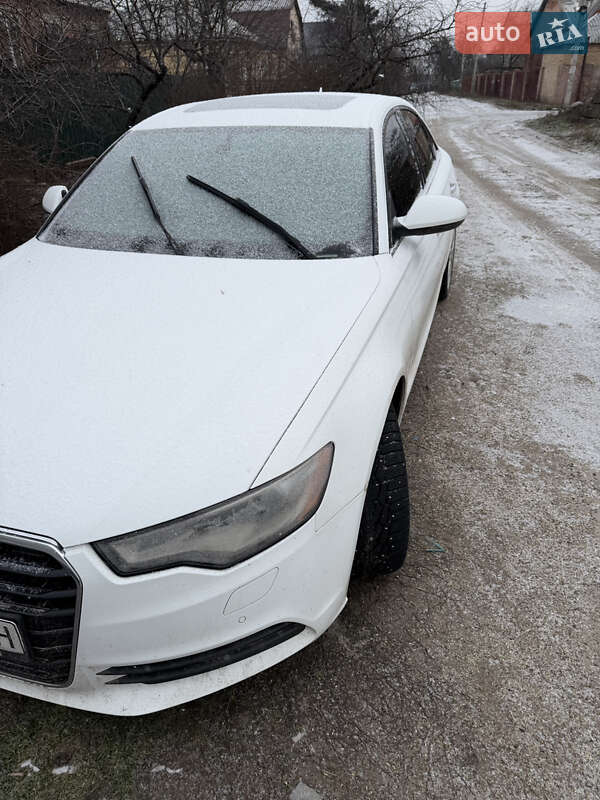 Седан Audi A6 2014 в Славянске