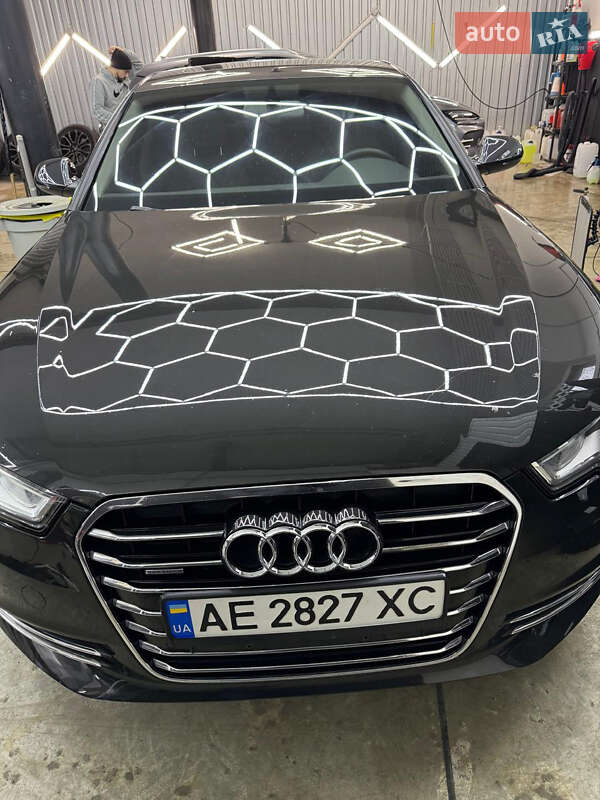 2014 Audi A6, VIN WAUGFAFC1FN002840:plate — zdjęcie 1 (autoria)