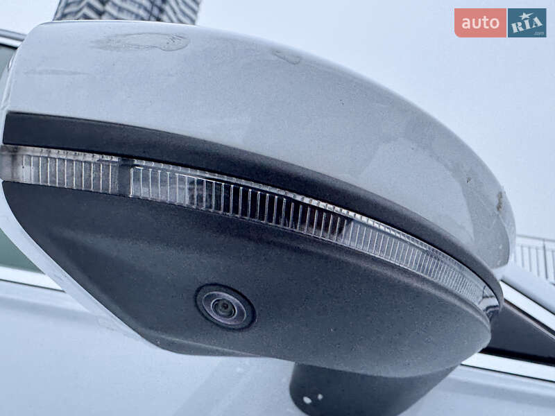 Седан Audi A6 2019 в Киеве