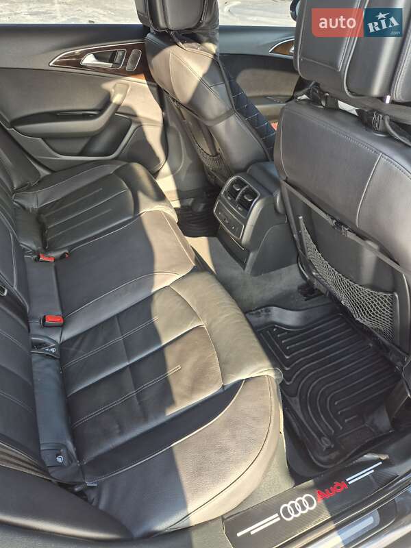 Седан Audi A6 2012 в Полтаве