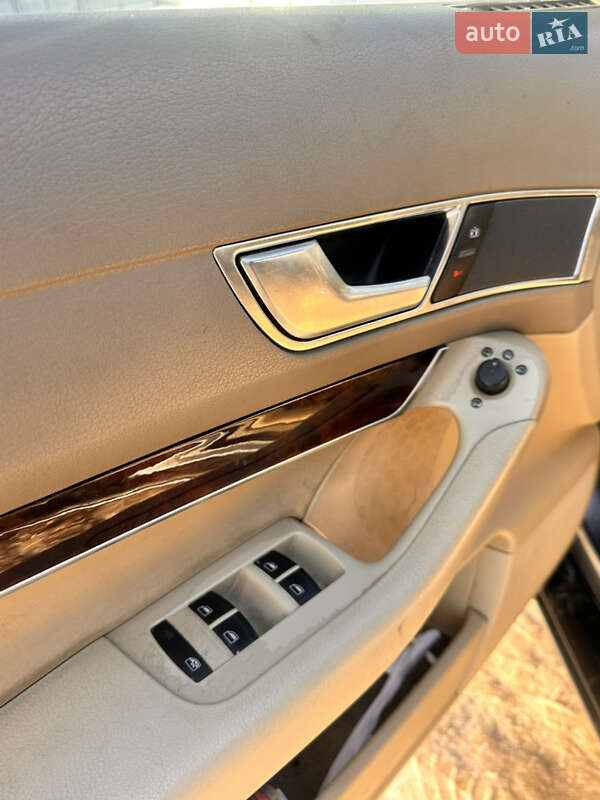 Седан Audi A6 2004 в Львове