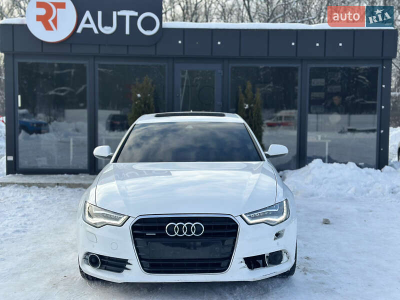 Седан Audi A6 2014 в Львове