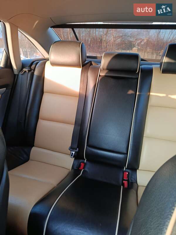 Седан Audi A6 2006 в Самборе