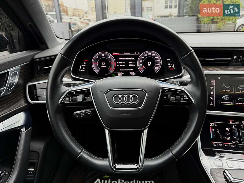 Седан Audi A6 2020 в Киеве