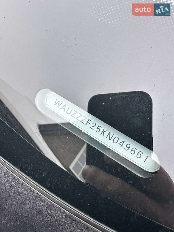 Седан Audi A6 2018 в Хмельницком