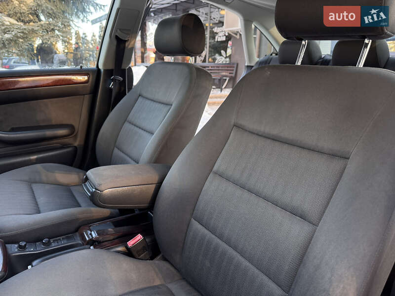 Седан Audi A6 2003 в Рівному